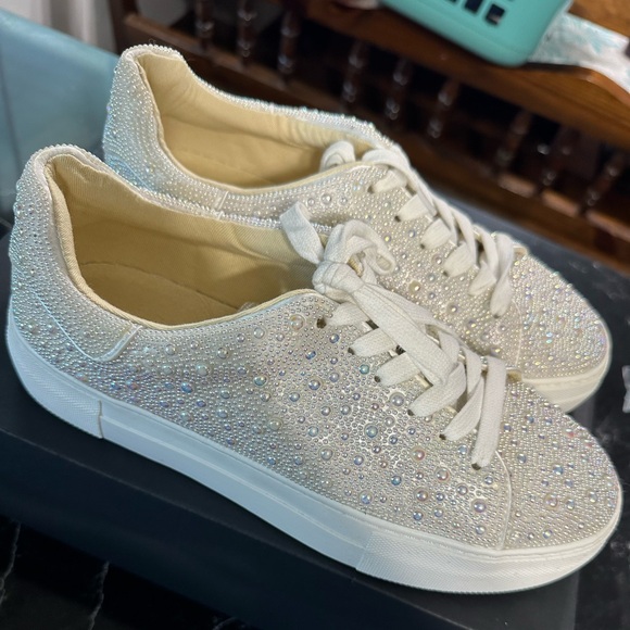 Betsey Johnson Pearl Suton Sneakers - Picture 1 of 6